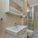 Sun&sea 4 Stars Appartement